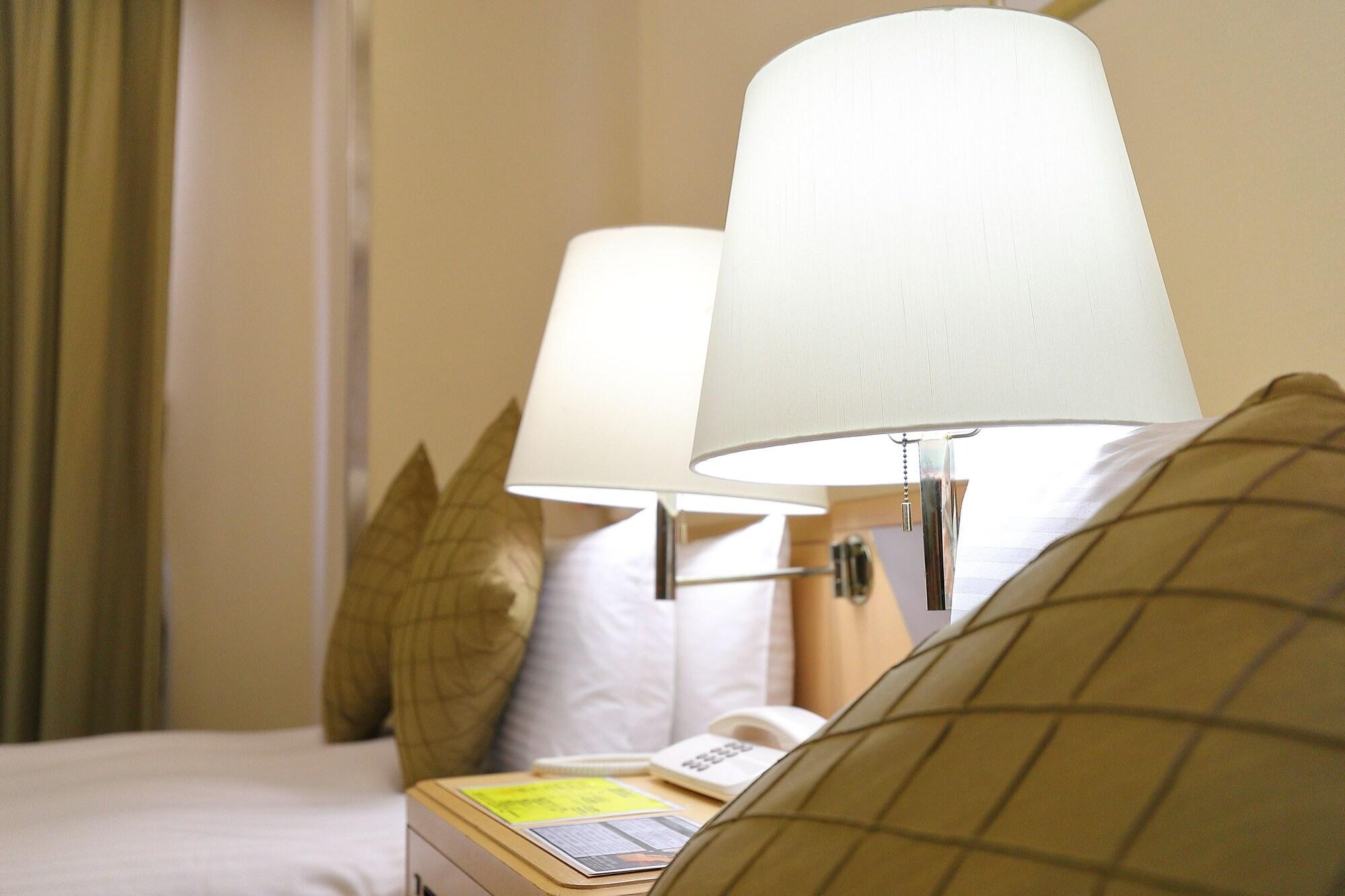 Surestay Plus Hotel By Best Western Shin-Osaka Luaran gambar