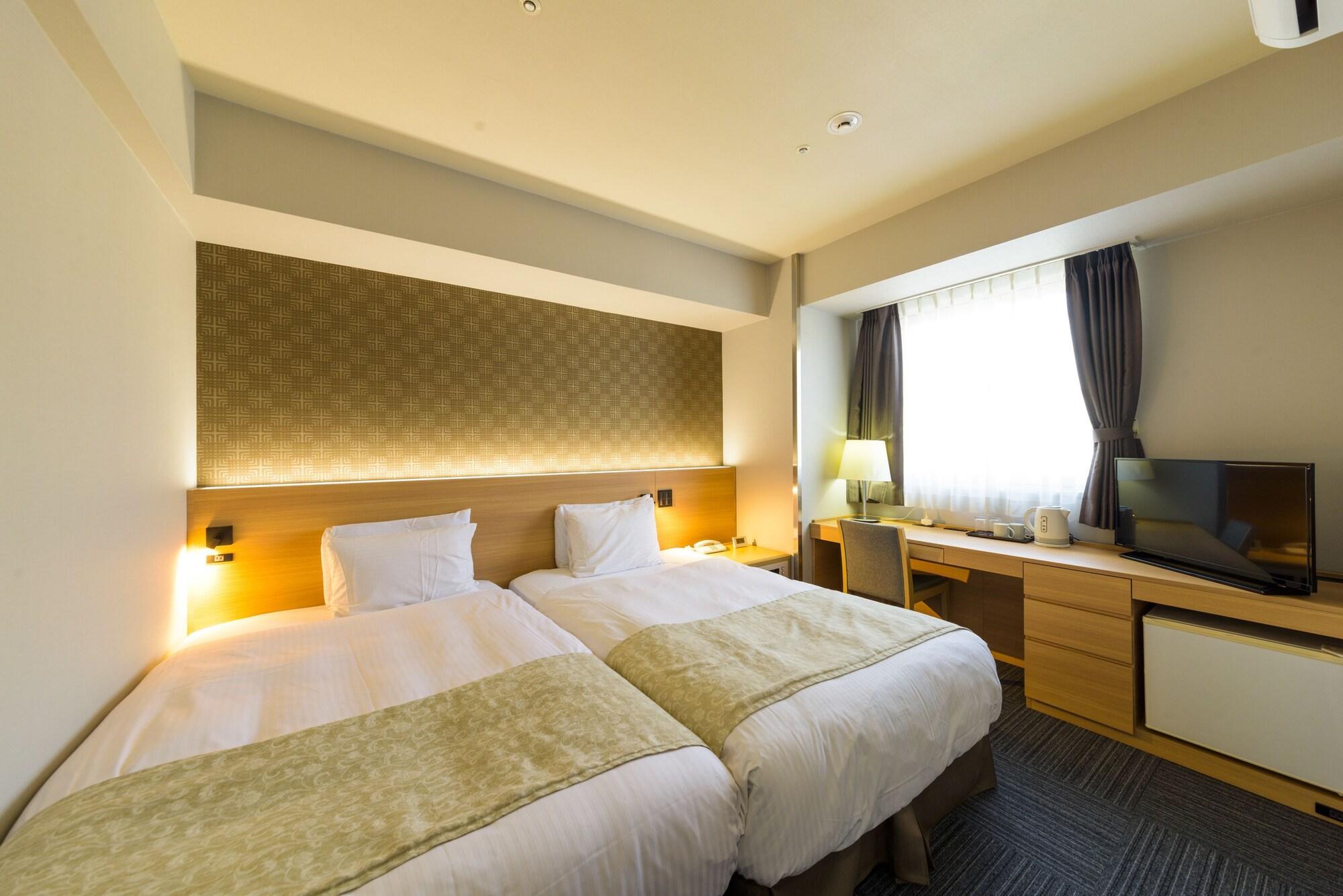 Surestay Plus Hotel By Best Western Shin-Osaka Luaran gambar